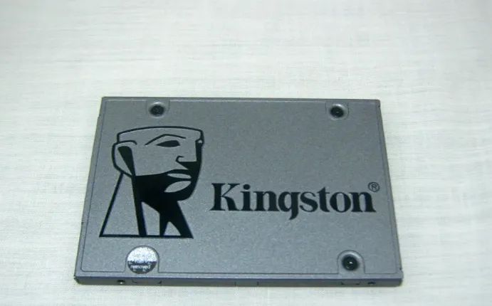 Kingston 240GB SATA SSD