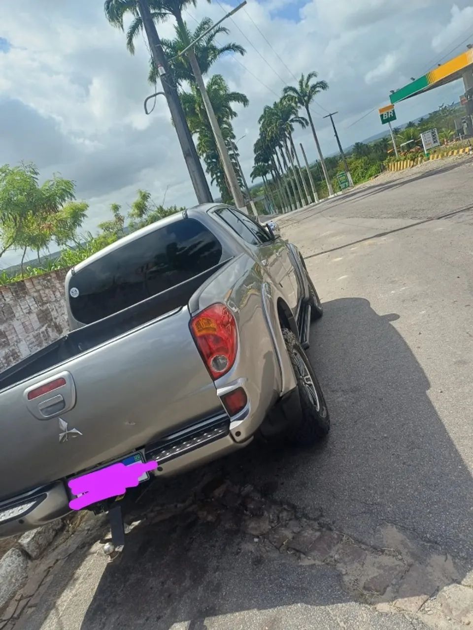 Mitsubishi L200 2015