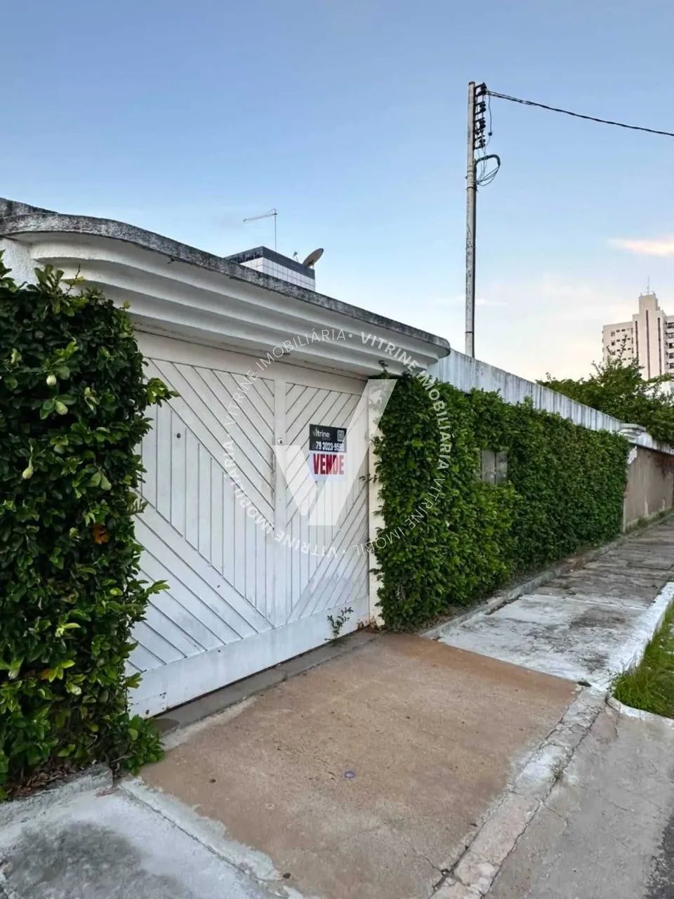 CASA DE 330 M² NO BAIRRO GRAGERU [1397] - Foto 2
