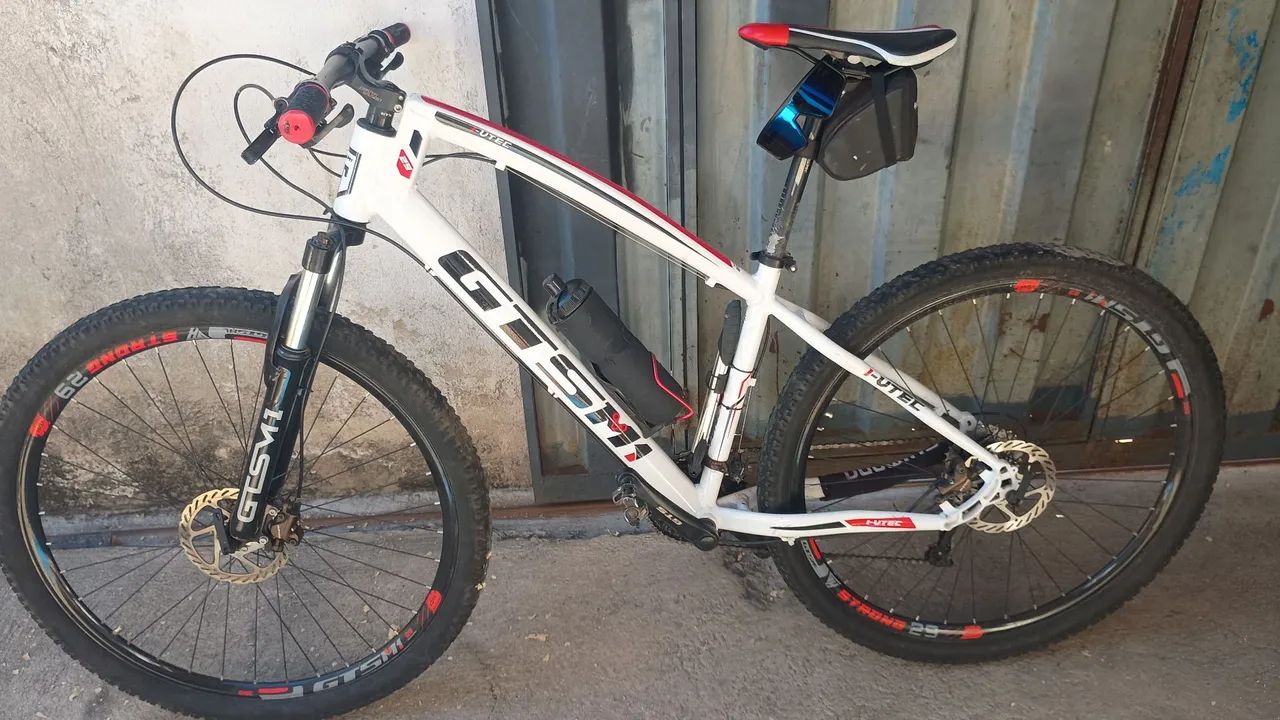Vendo semi nova