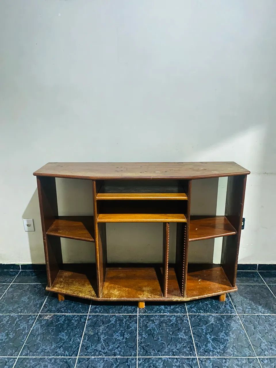 Estante de TV