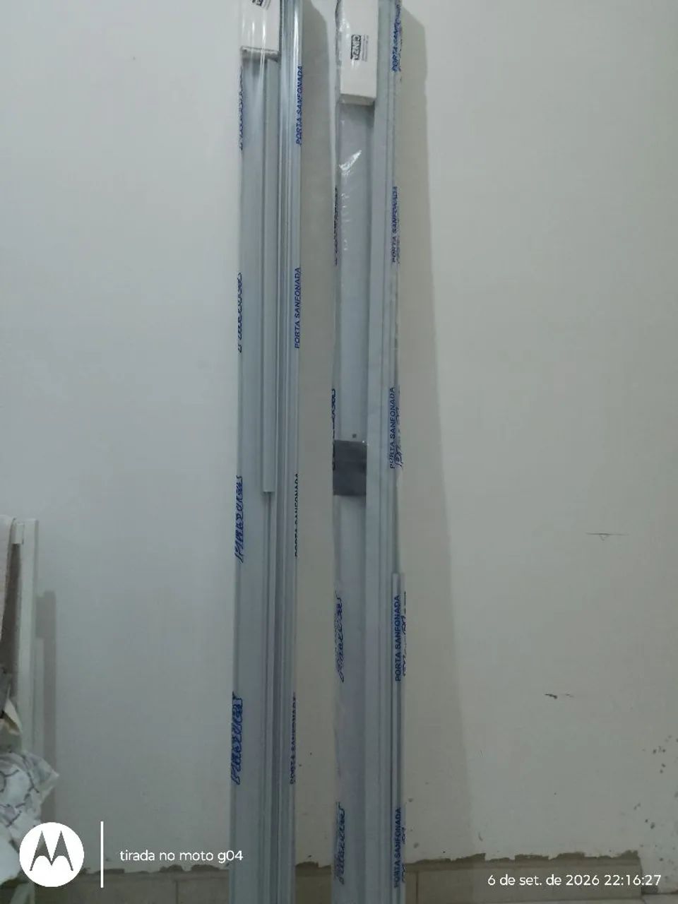 Duas Porta Sanfonada Plasflex.