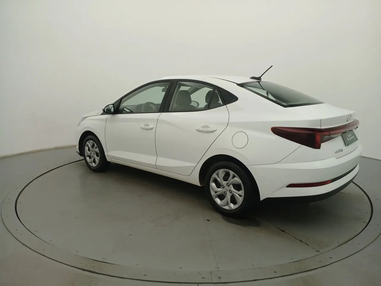 Hyundai HB20S Comfort Plus 1.0 TB Flex 12V Mec., foto 3 de 18