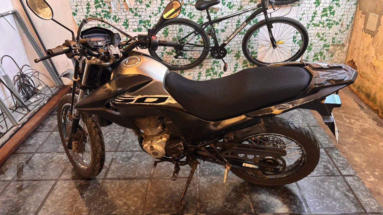 BROS 160  2019