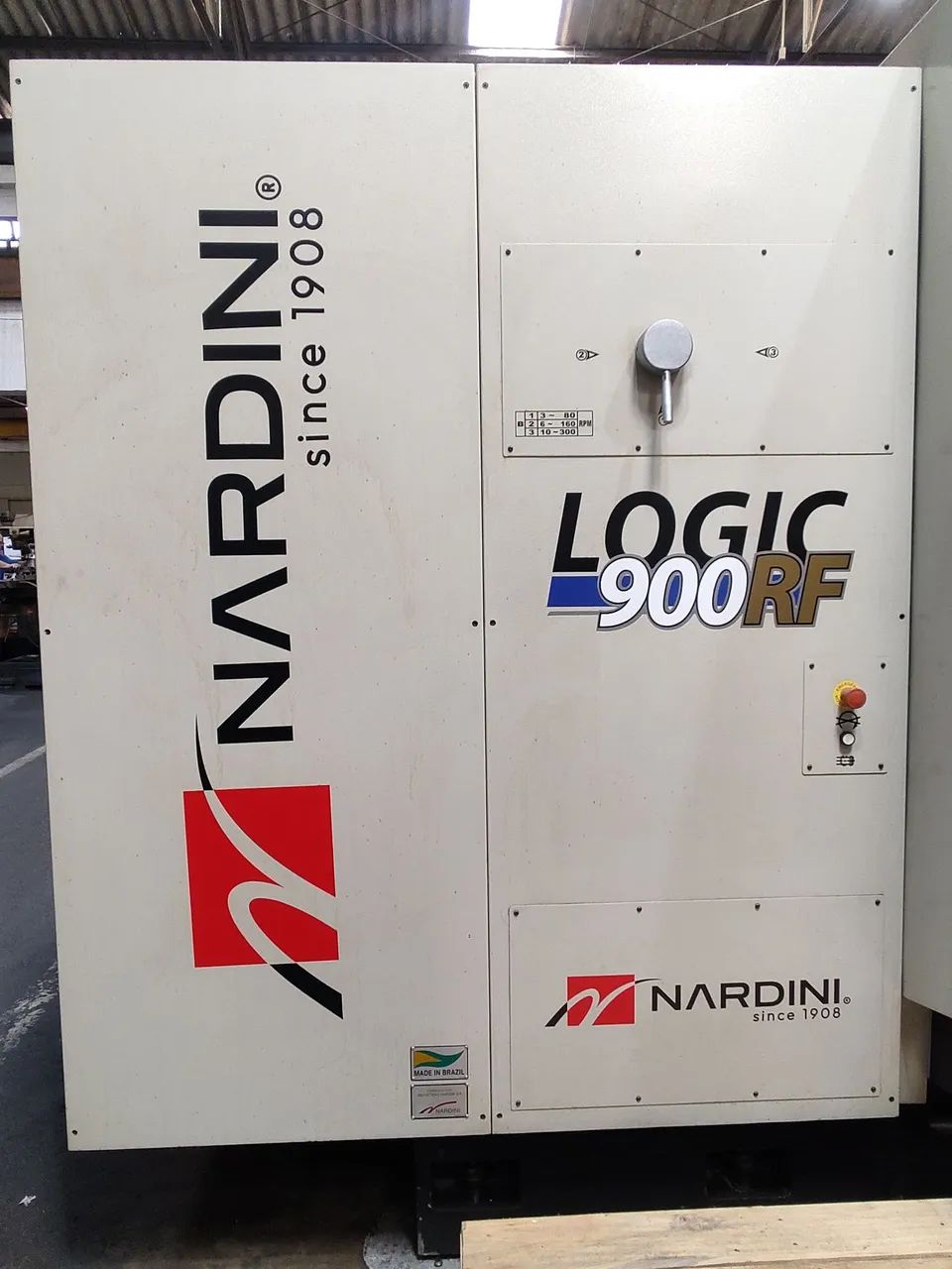 Torno CNC Nardini Lógic 900 - Foto 5
