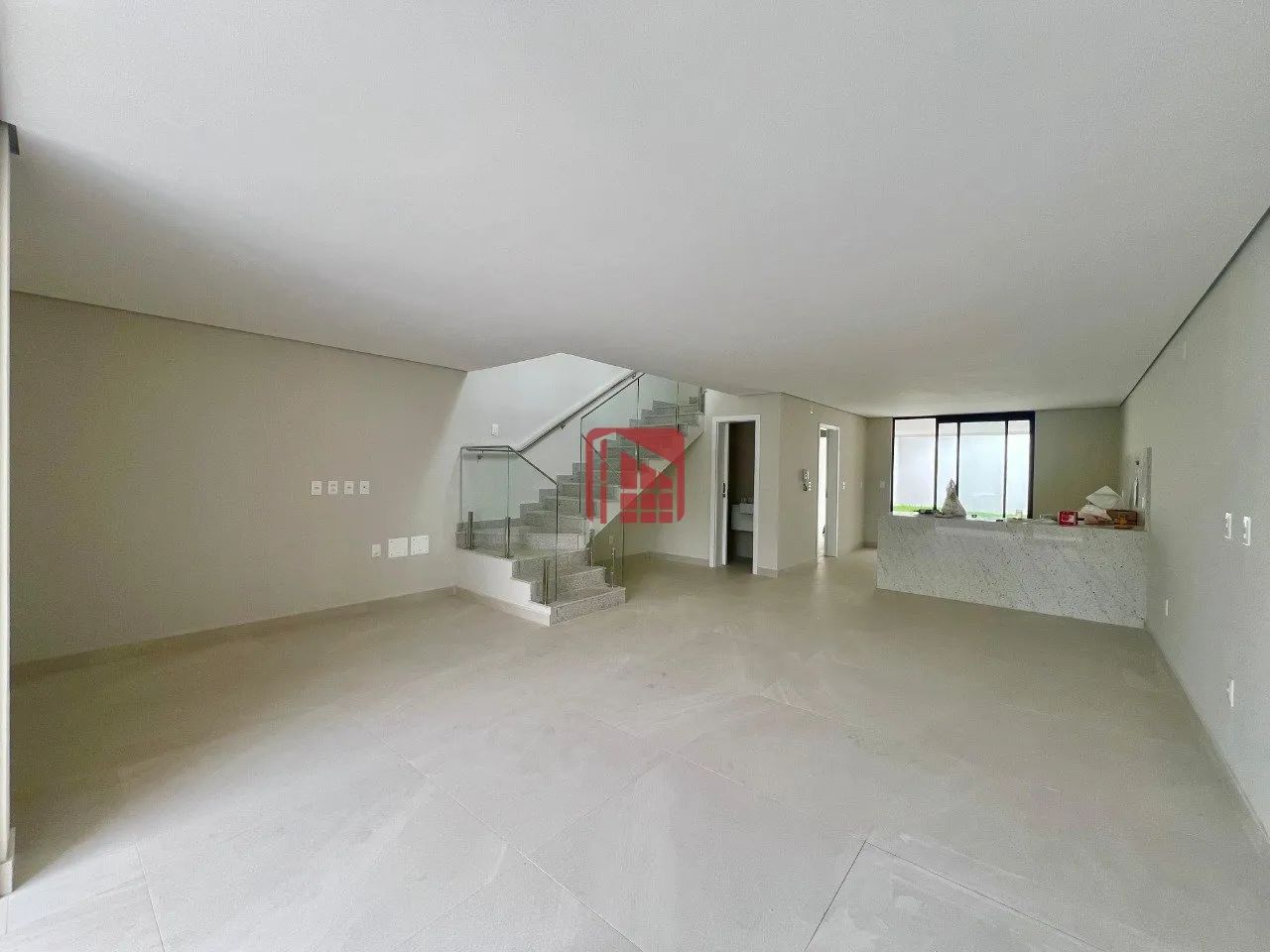 Casa com Vista para a Reserva No Cabral - Foto 2