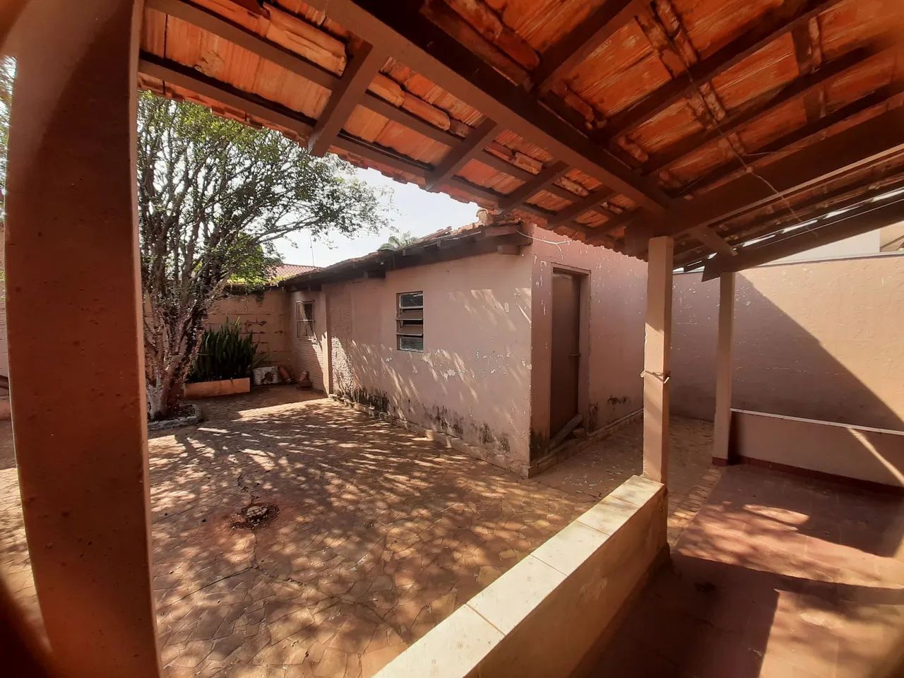 Casa espaçosa em Pirassununga - Foto 4