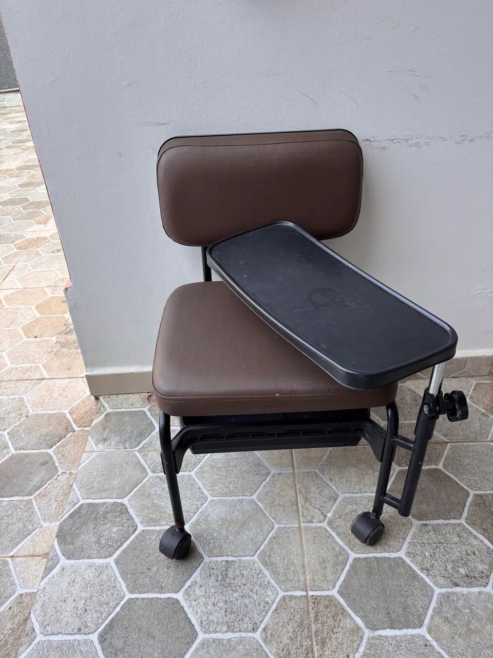 Cadeiras para manicure  - Foto 4