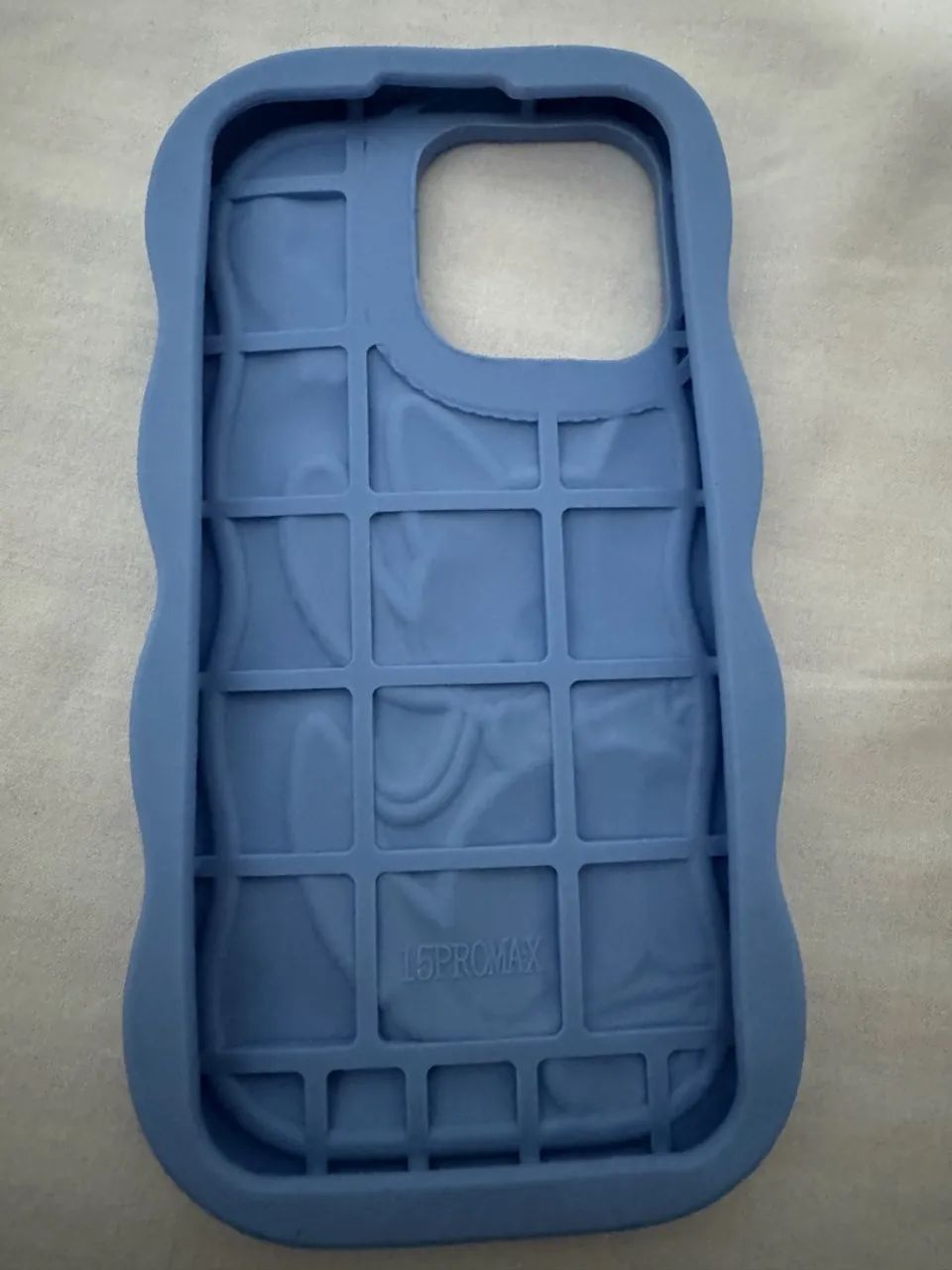 CAPA PARA IPHONE 15 PRO MAX DO PERSONAGEM STITCH - Foto 2