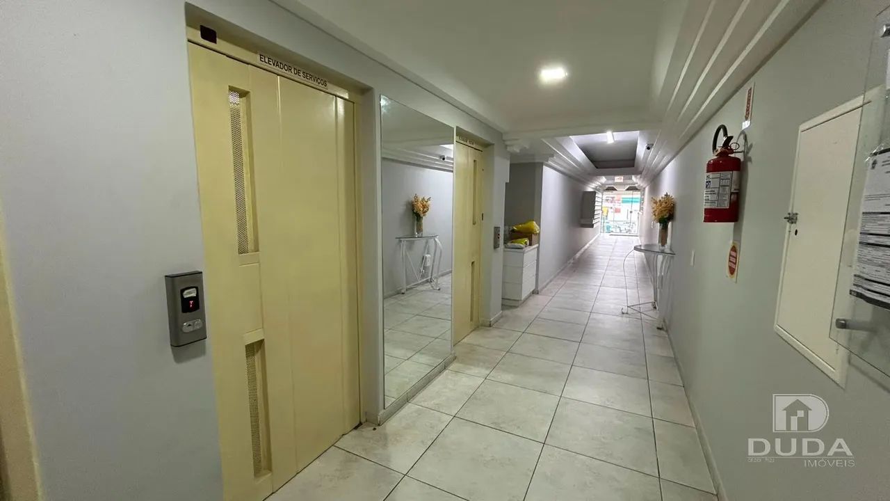 Apartamento com 2 Dormitorios à Venda - Itacorubi - Foto 2