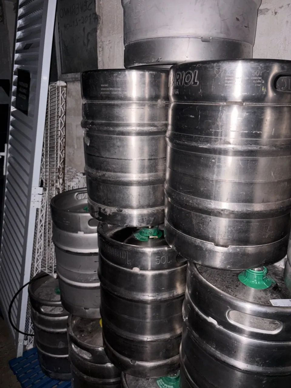 Barris de choop Heineken e amstel