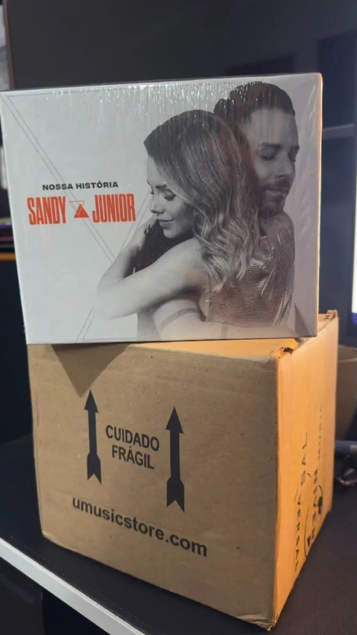 BOX SANDY & JÚNIOR - NOSSA HISTÓRIA - 16CDS LACRADOS