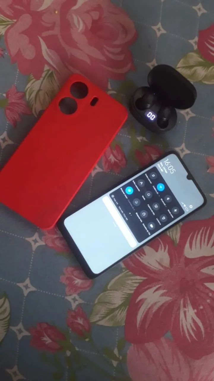 Redimi 13c 256GB 8 RAM NOVO 