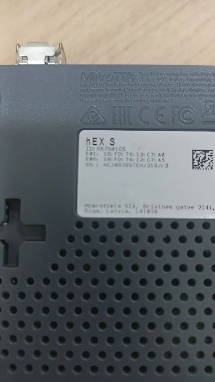 Mikrotik RB760iGS - Foto 5