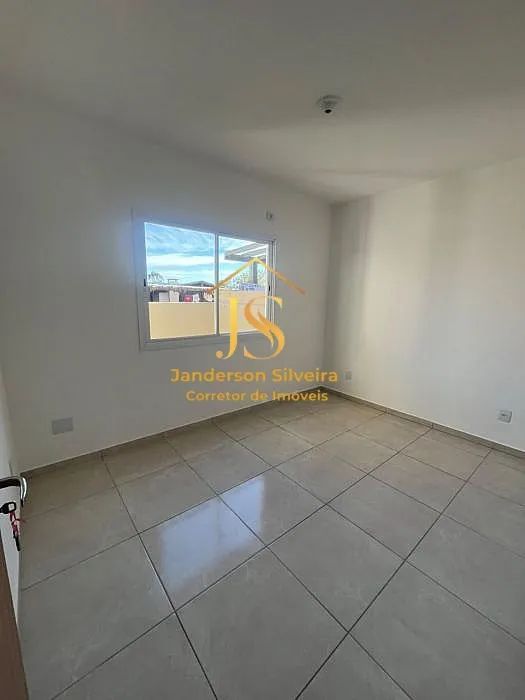 Casa geminada 3 dormitórios pronta para morar - Foto 2