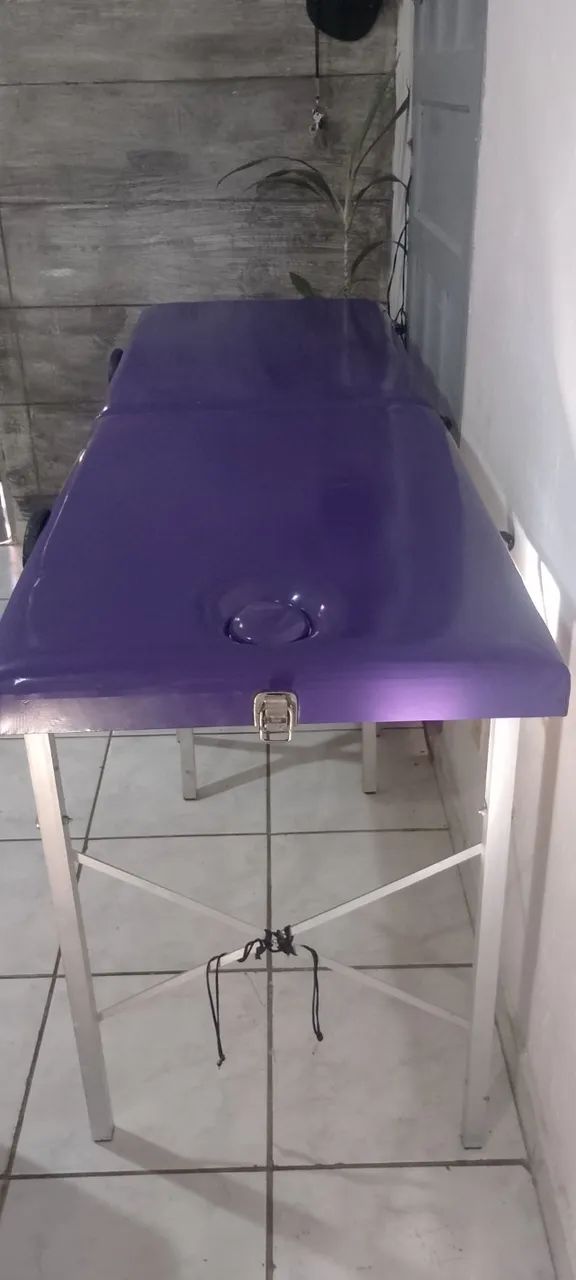Vende se uma Maca seminova