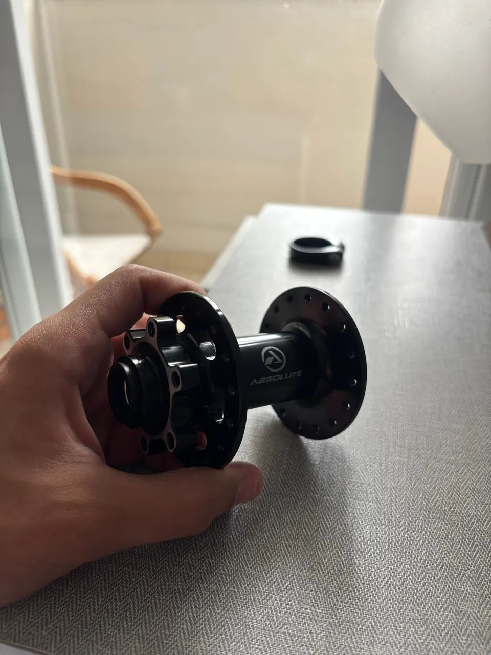 Cubo dianteiro absolute prime boost 32f - Foto 2