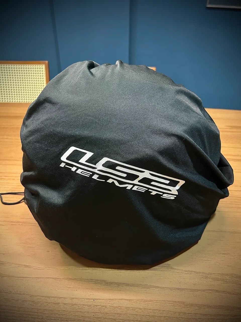 Capacete LS2 com óculos  - Foto 4