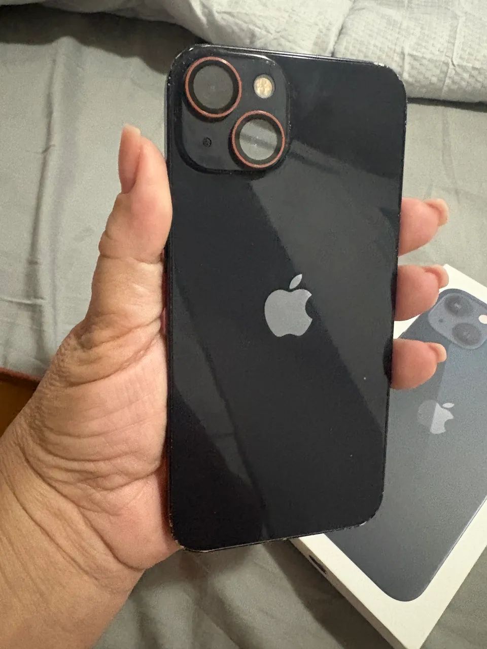 iPhone 13 à venda?