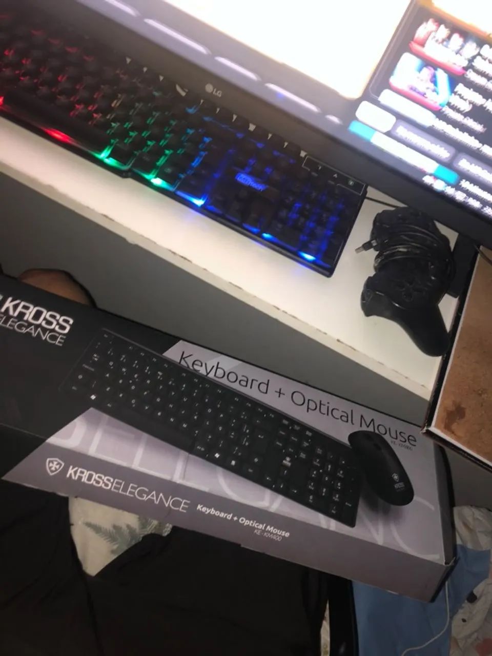 Monitor mais teclado e mouse - Foto 3