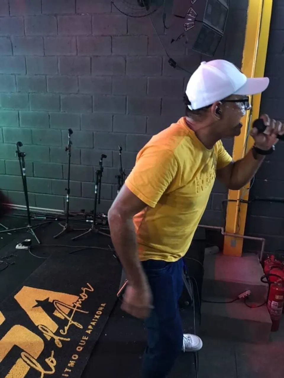 Wil Malcriado e Banda Solo de Amor  - Foto 3