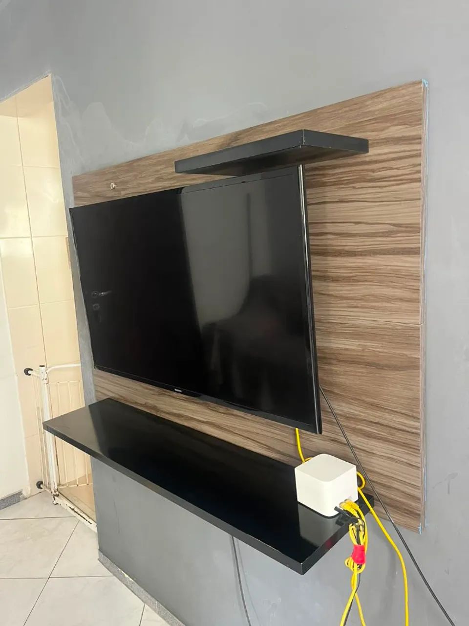 Conjunto de móveis(sofá, cadeira e painel) - Foto 4