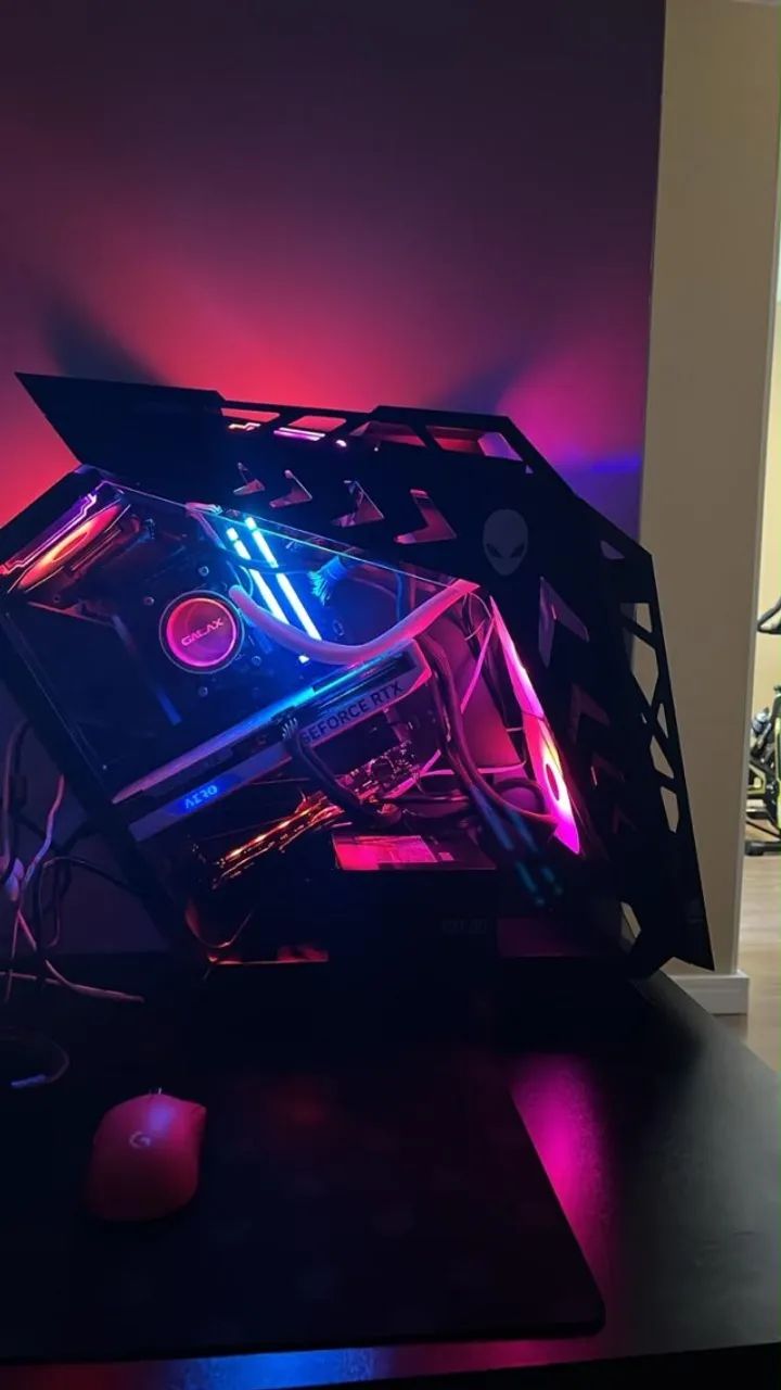 Pc Gamer Ryzen 7 7800X3D + RTX 4060GB