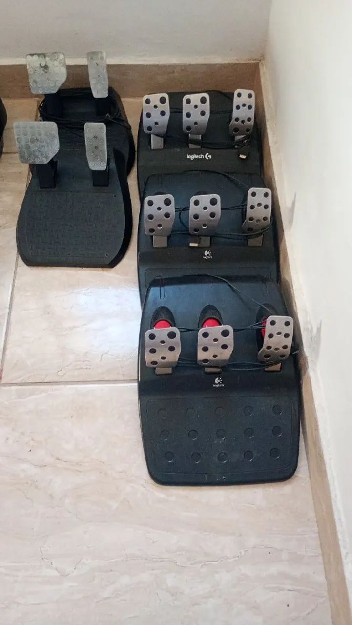 Volantes+pedais  - Foto 2