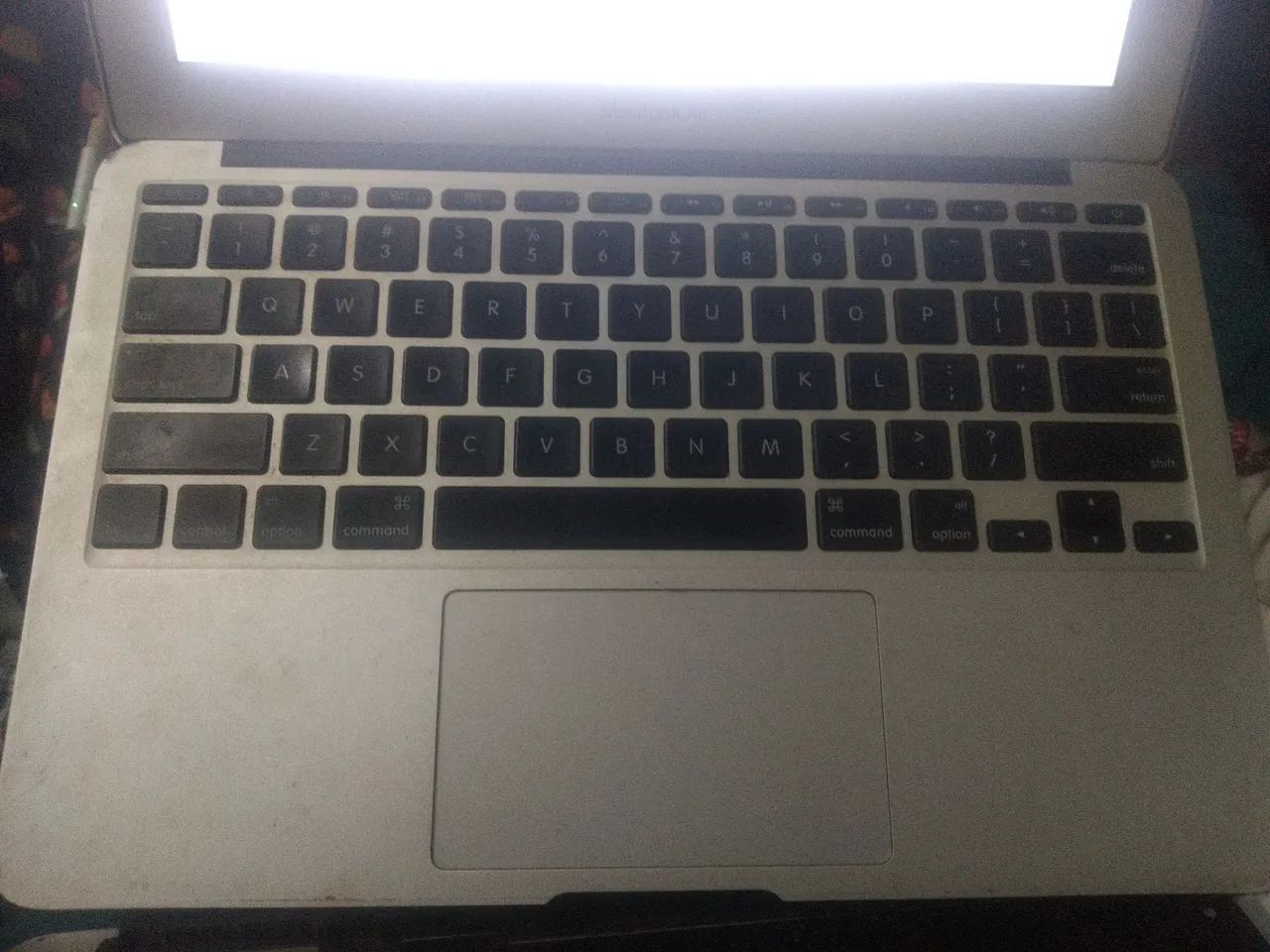 MacBook Air a1370  com defeito - Foto 4