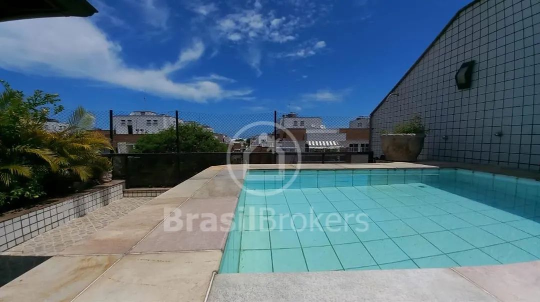 CONDOMINIO EDIFICIO YASMIN YUNES - Cobertura 5 quartos, sendo 5 suítes - Foto 2