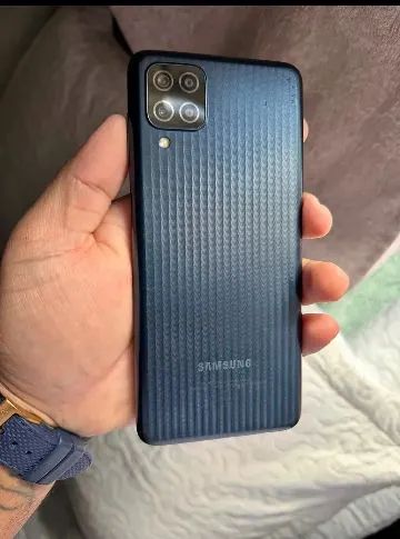 SAMSUNG M12 