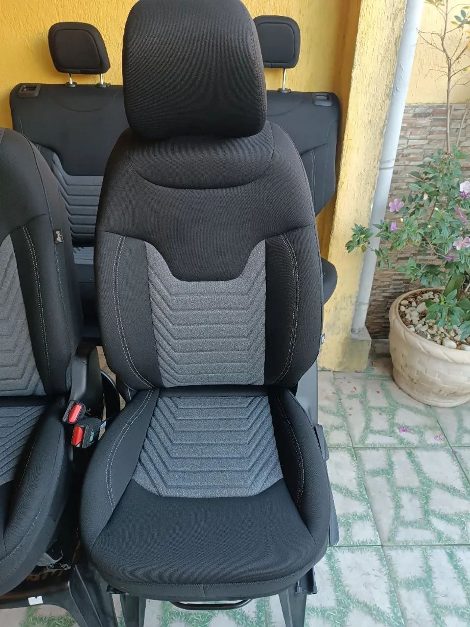 Jogo de Bancos Jeep Renegade  - Foto 4