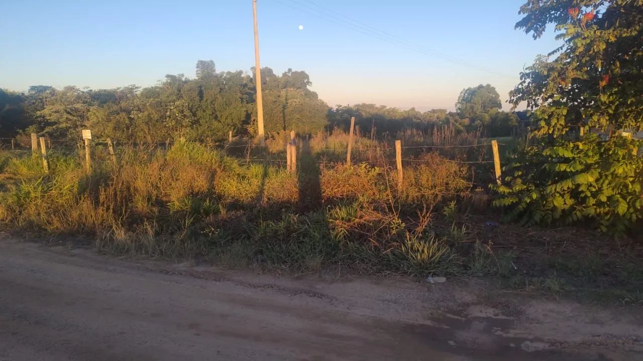 terreno ótimo para construir em um lugar tranquilo. - Foto 2