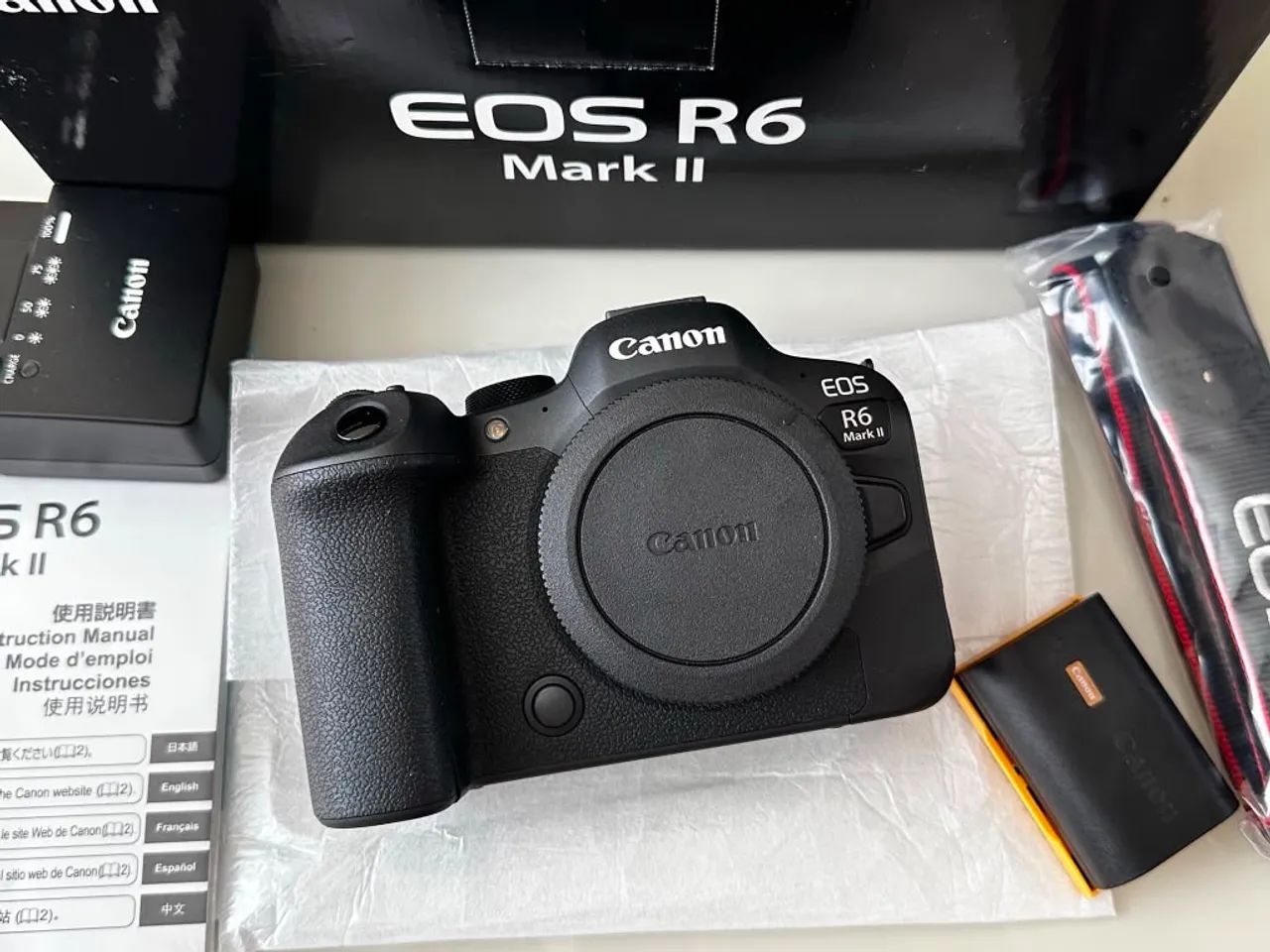 Câmera Canon R6 Mark II