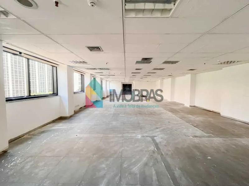 Sala - / Comercial / Centro