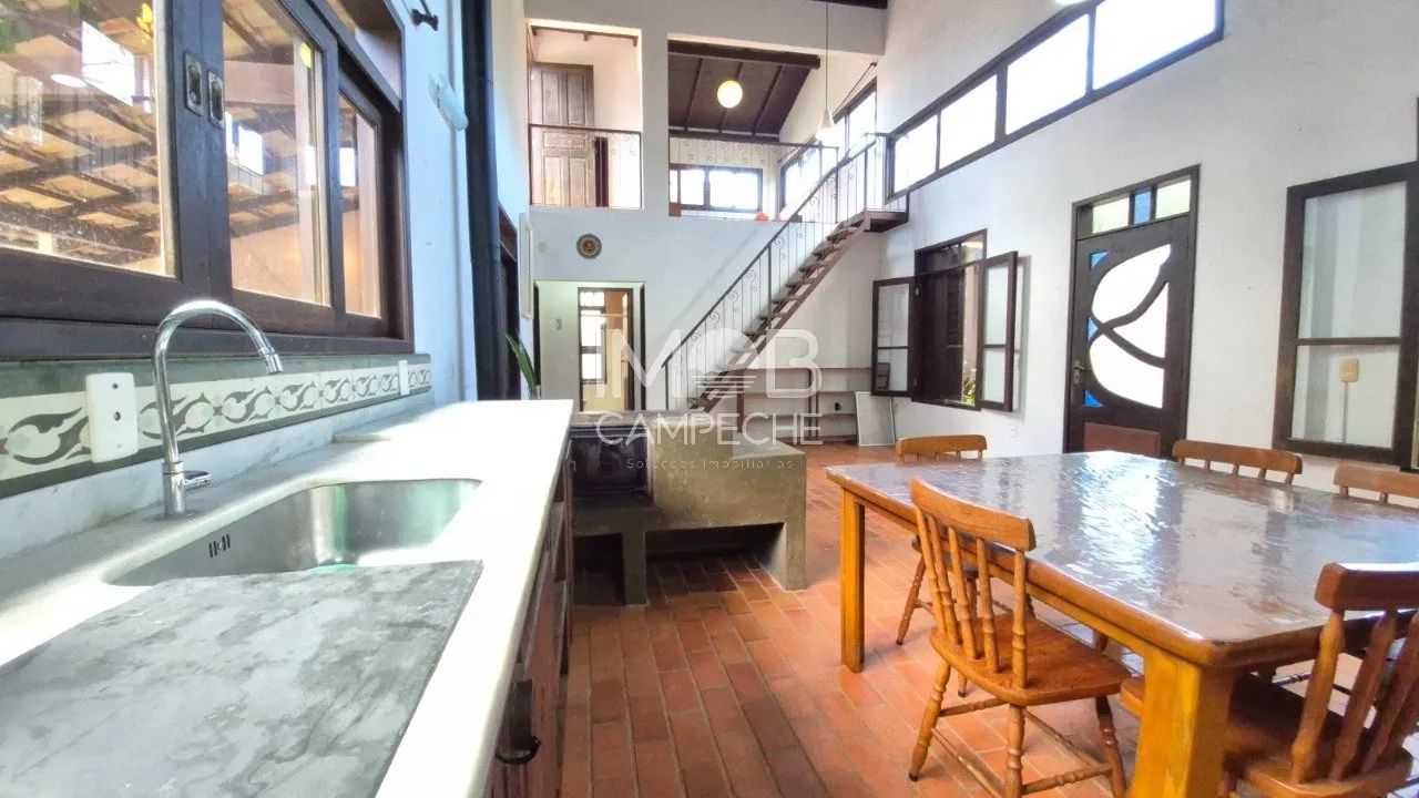 Casa com 3 dormitórios a venda no Campeche - Florianópolis SC