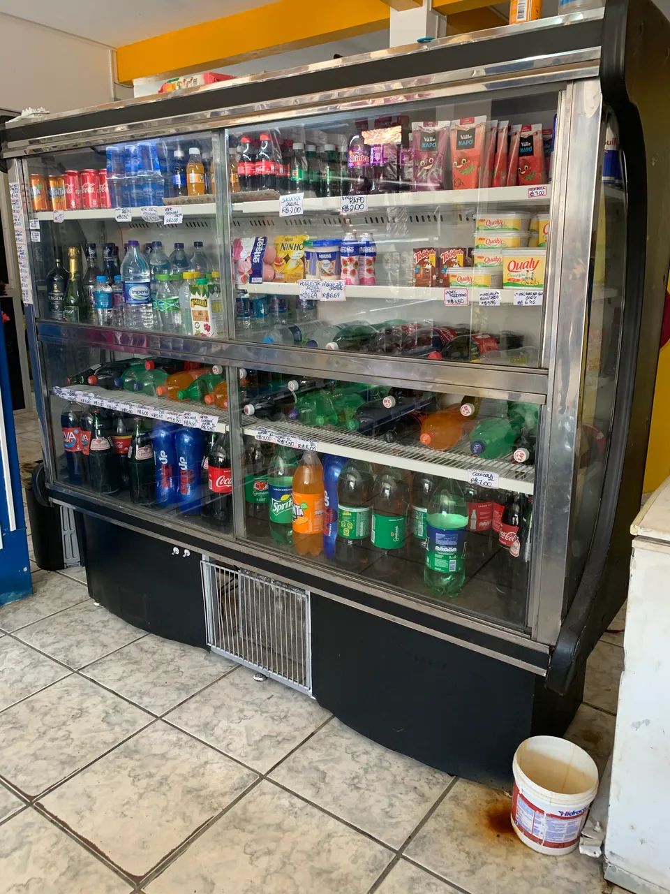 Expositor Refrigerado para Bebidas 127w - Foto 2