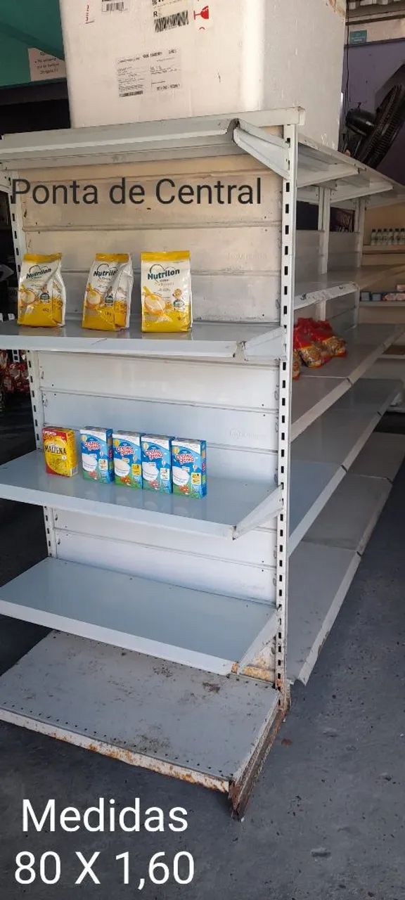 Gôndolas usadas e Bom estado