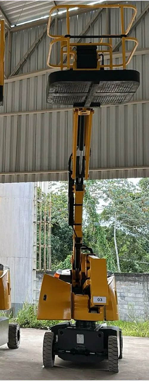 Plataforma HAULOTTE HA 12 IP ANO 2011 - Foto 4
