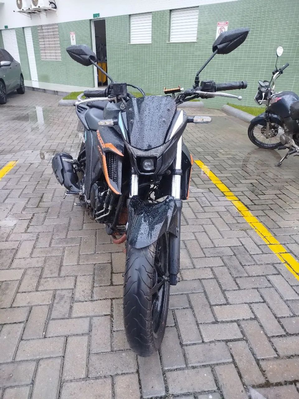 V/T Fazer 250 - Foto 2