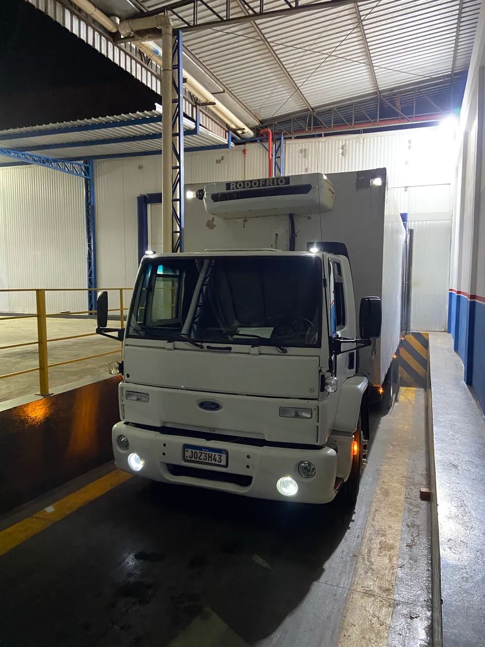 Ford cargo 1217 - Foto 4