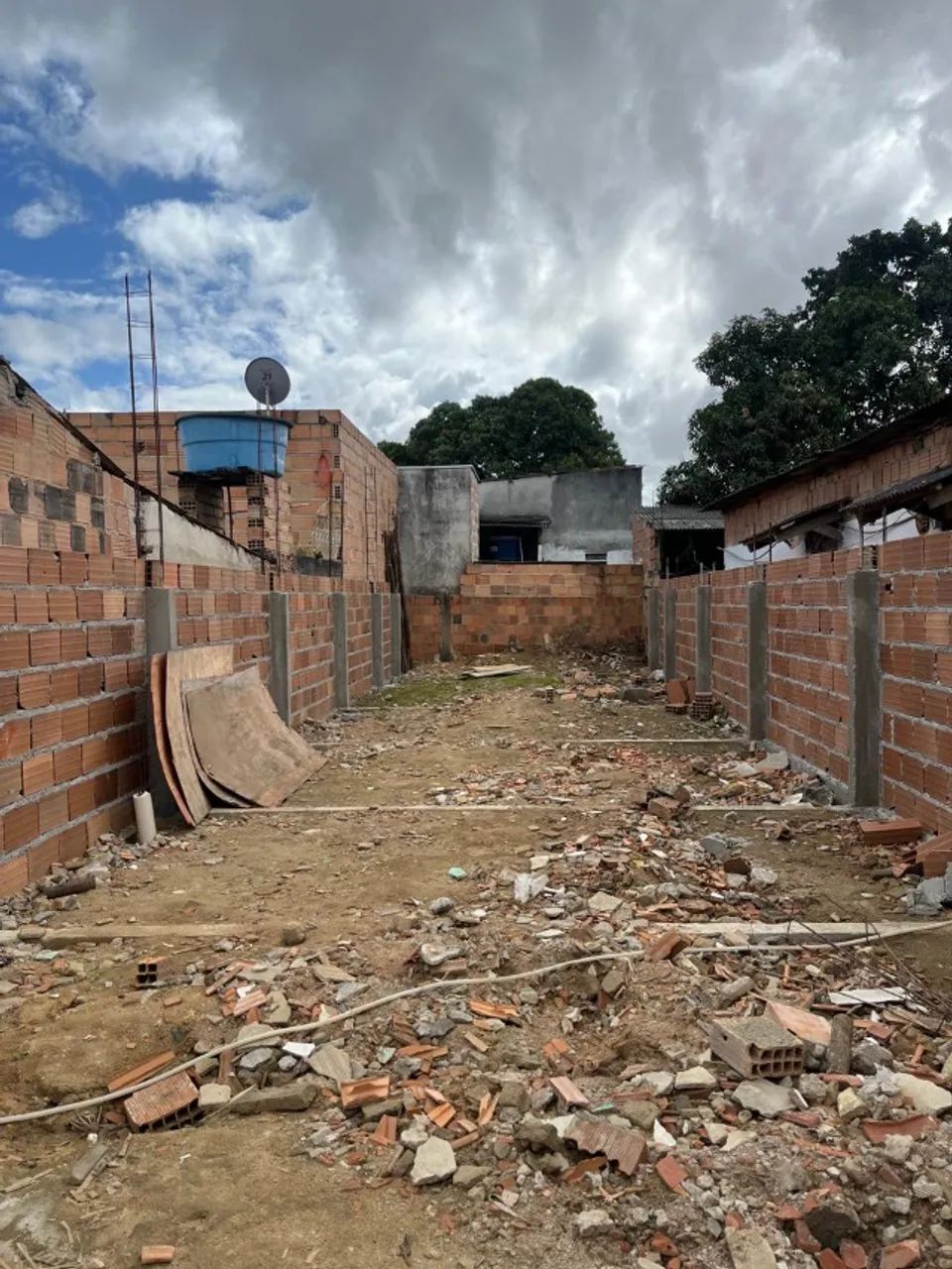 TERRENO 100 m2