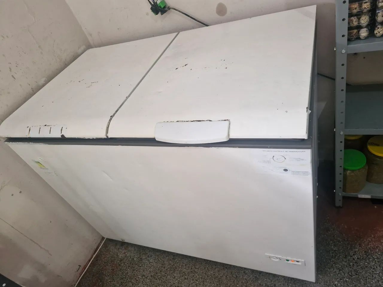 Vendo freezer 