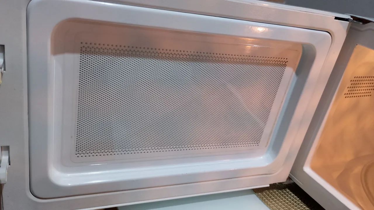 Microondas 26 litros novíssimo  - Foto 3