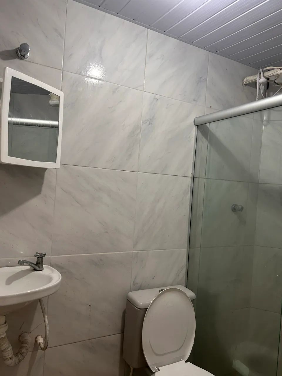 Alugo apartamento tipo kitnet perto da lagoa do Araçá. - Foto 3