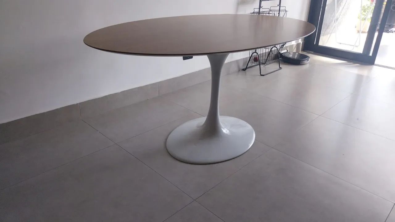 Mesa oval orgânica Saarinen  - Foto 2
