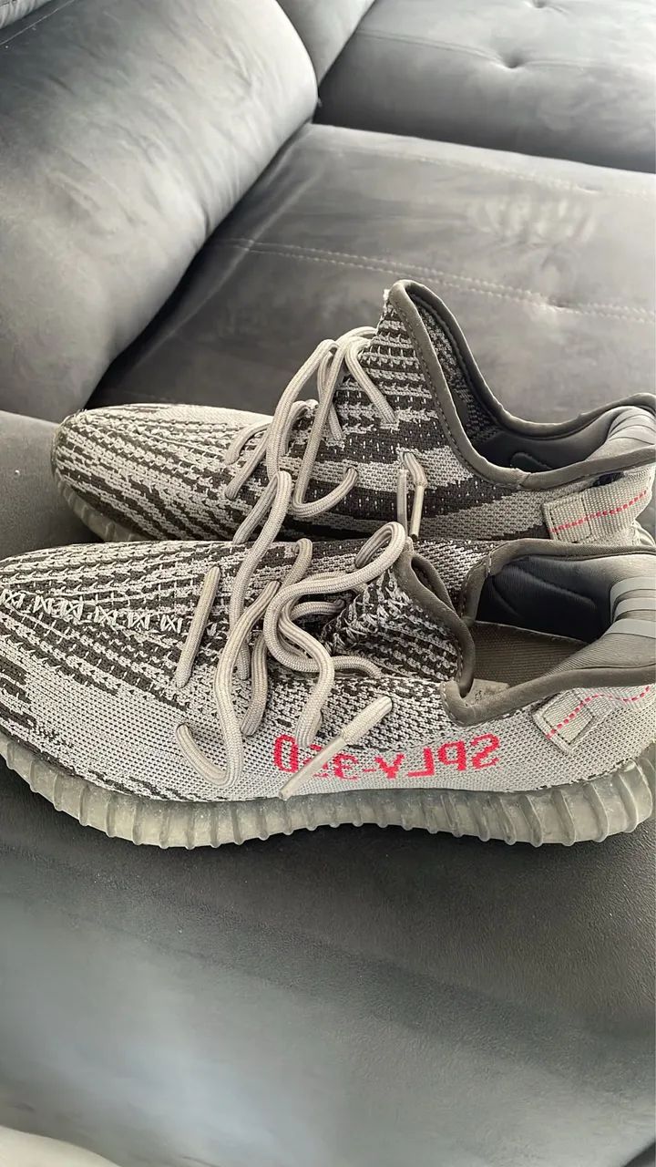 Tênis adidas yeezy - Foto 2