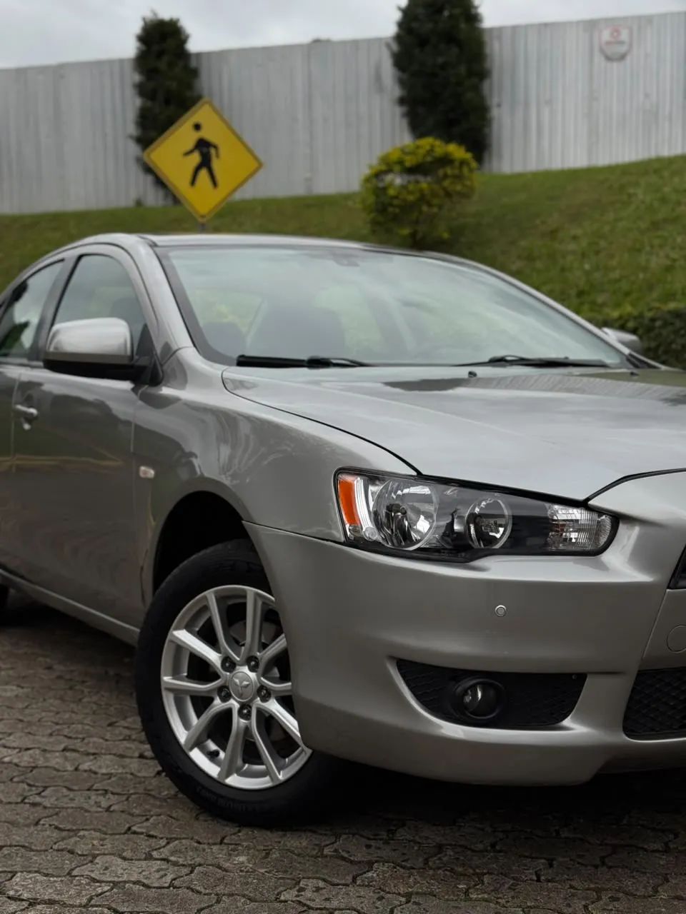 Mitsubishi Lancer 2016