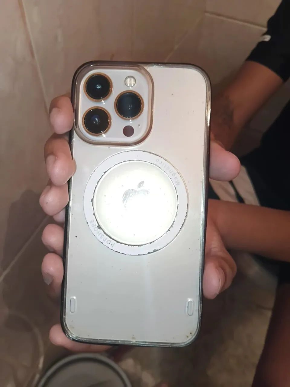 Vendo iPhone 13 Pro gold!!  - Foto 2