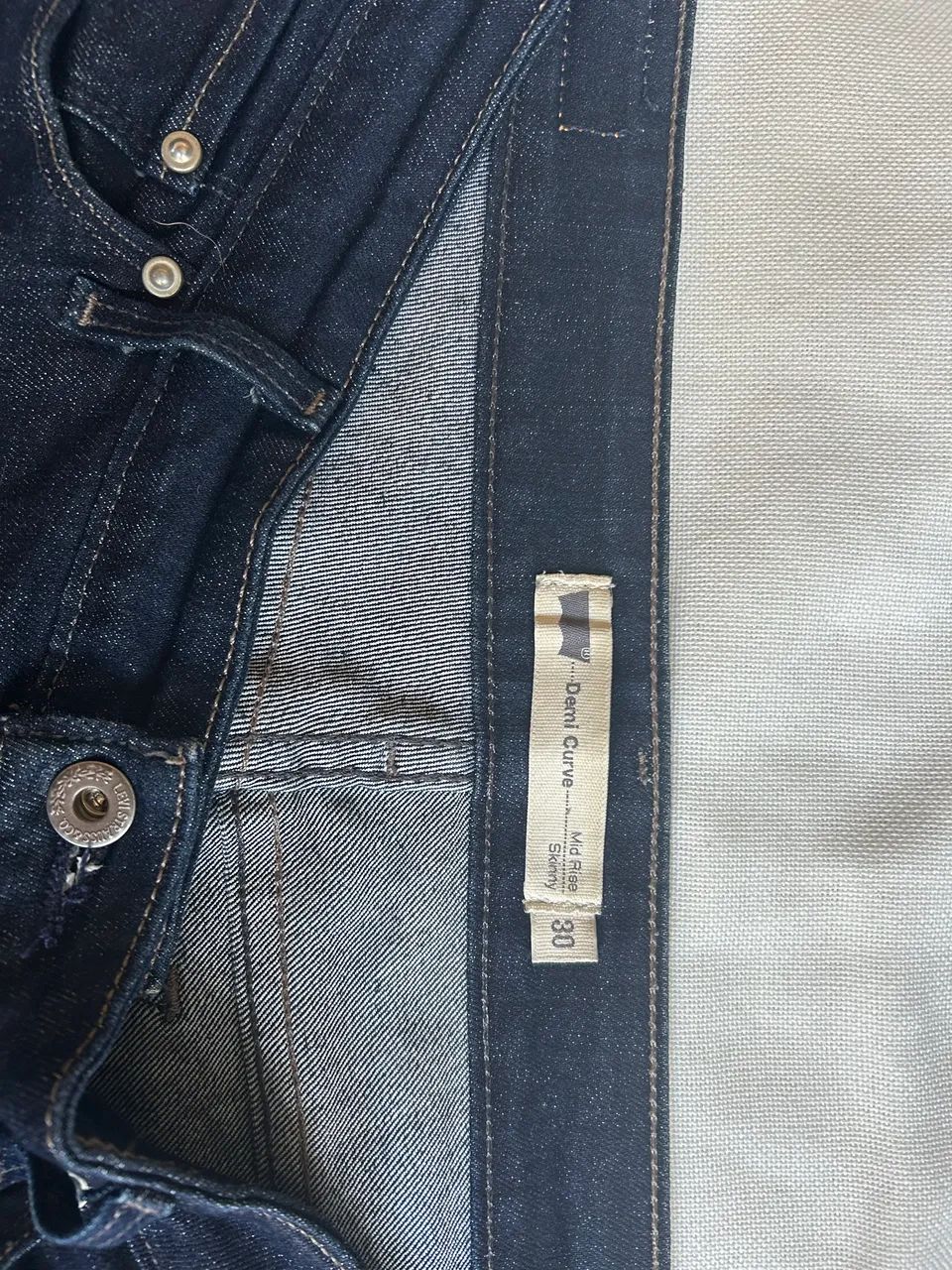 Calça Levi?s TAM 30 - Foto 2